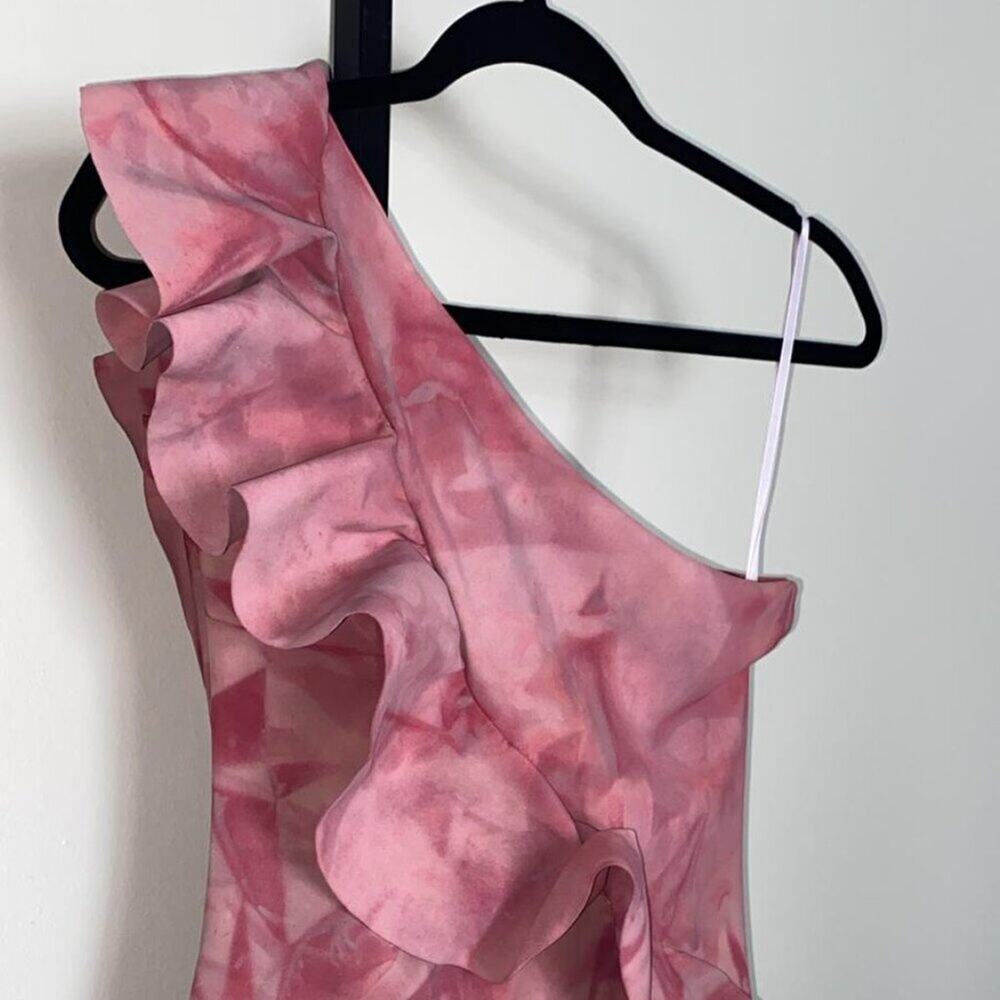 One-shoulder cocktail dress by La Petite by Chiara Boni - Picture 3 of 11
